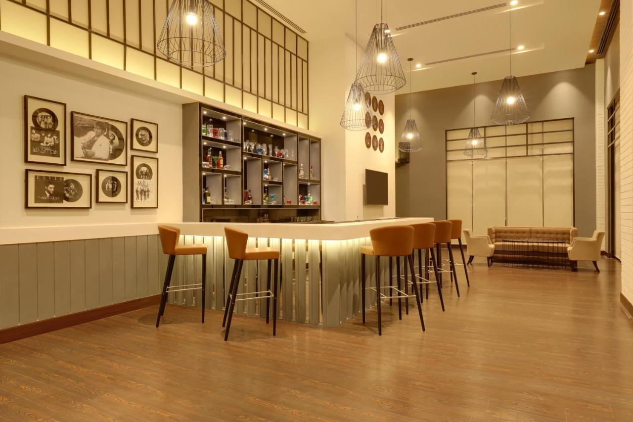 Lemon Tree Hotel, Jhānsi מראה חיצוני תמונה